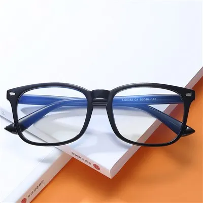 Plastikowe oprawki do okularów lotniczych